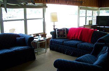 Crystal Cove Bed And Breakfast 克里斯特尔里弗 外观 照片